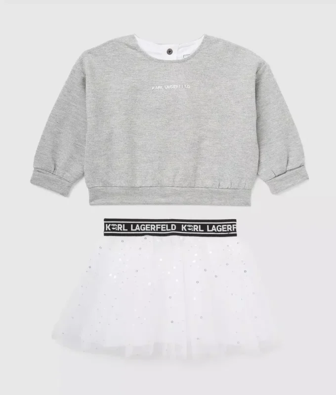 Bebek sweatshirt ve etek hediye seti Bebek sweatshirt ve etek hediye seti