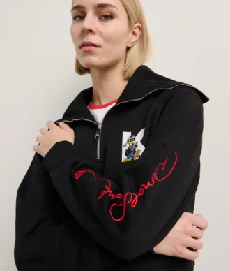 disney x kl yarim fermuarli sweatshirt 2 330x388 - DISNEY X KL YARIM FERMUARLI SWEATSHIRT