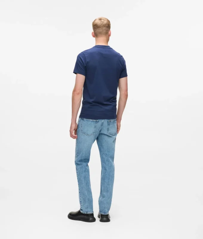 Düz kesim kot pantolon Düz kesim kot pantolon