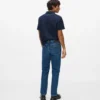 Düz kesim kot pantolon Düz kesim kot pantolon