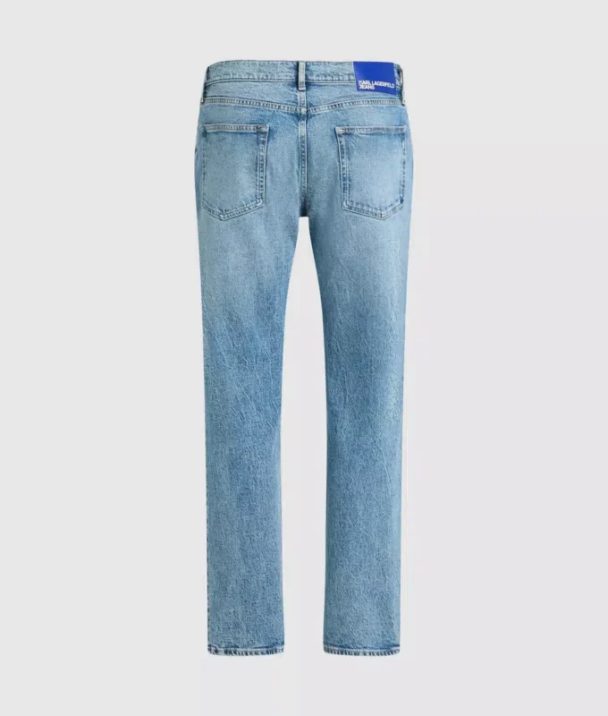 Düz kesim kot pantolon Düz kesim kot pantolon