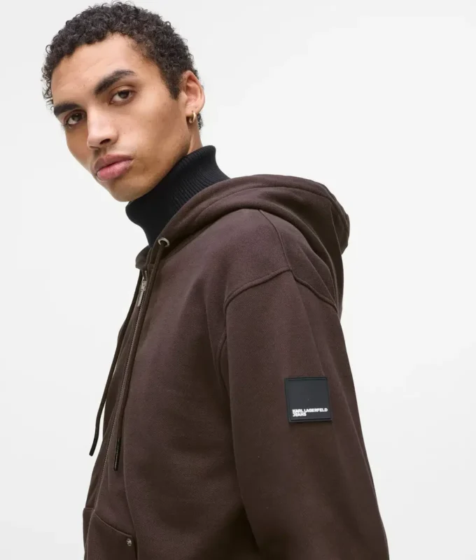 Fermuarlı kapüşonlu sweatshirt Fermuarlı kapüşonlu sweatshirt