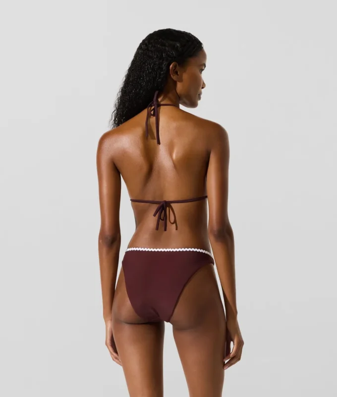 Fistolu bikini alt Fistolu bikini alt