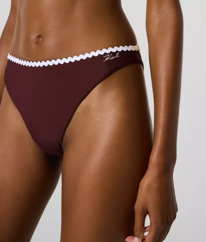 Fistolu bikini alt Fistolu bikini alt
