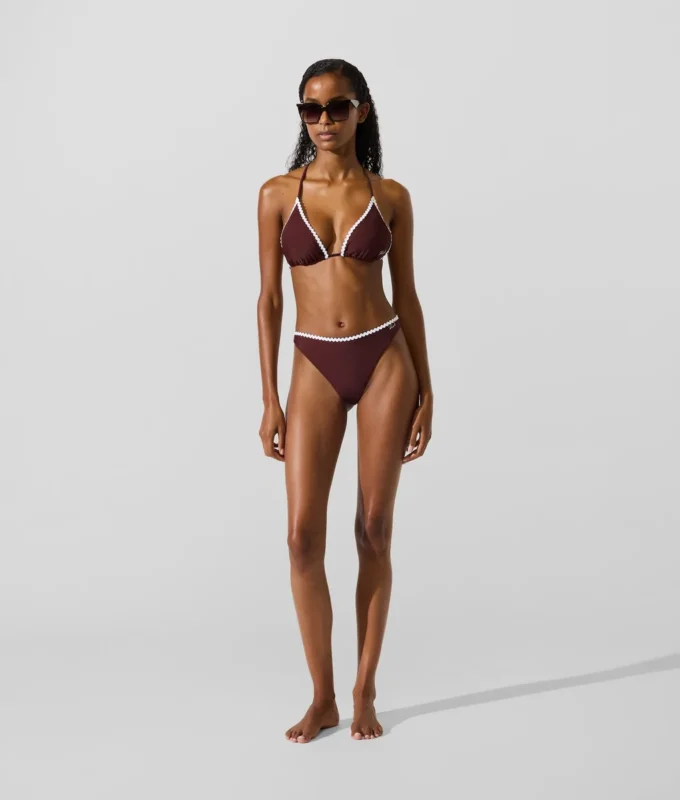 Fistolu bikini alt Fistolu bikini alt