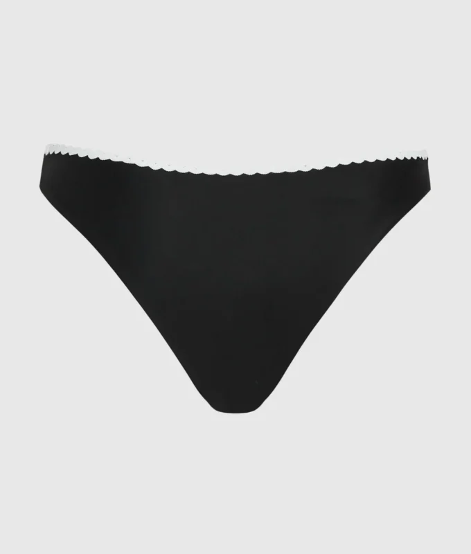 Fistolu bikini alt Fistolu bikini alt