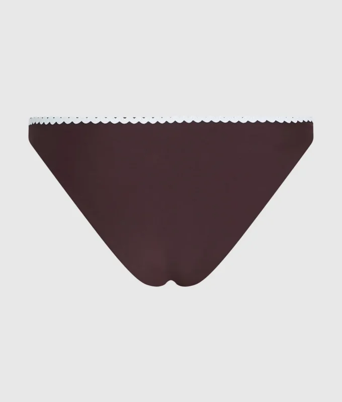 Fistolu bikini alt Fistolu bikini alt