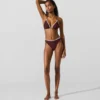 Fistolu üçgen bikini üstü Fistolu üçgen bikini üstü