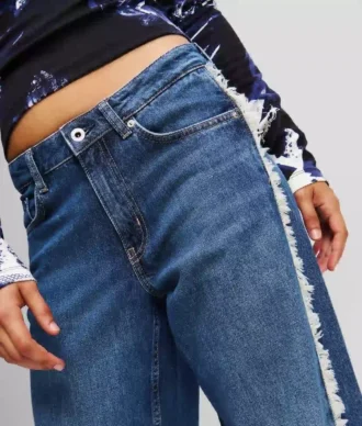 FRINGED MID-RISE RELAXED JEANS