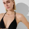 ÜÇGEN BİKİNİ ÜSTÜ ÜÇGEN BİKİNİ ÜSTÜ