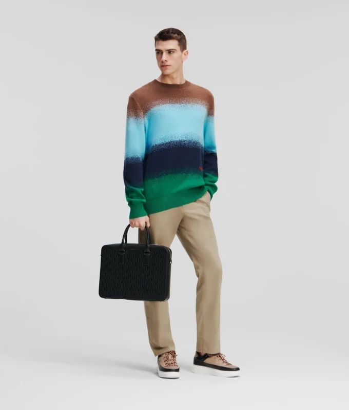 GRADIENT STRIPE SWEATER GRADIENT STRIPE SWEATER