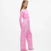 Ikon pijama takımı Ikon pijama takımı