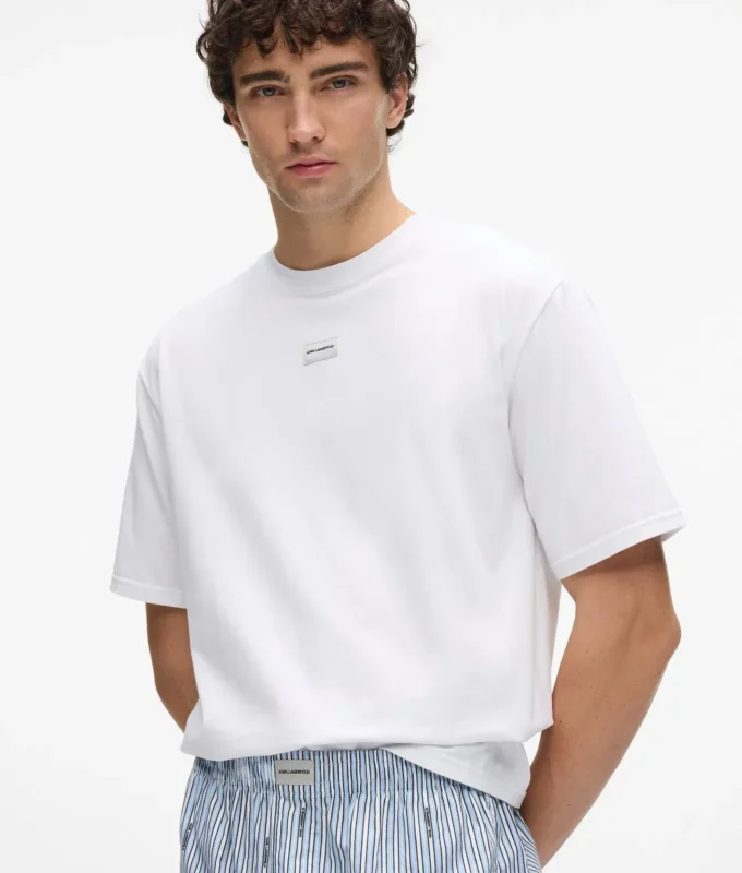 Çizgili pijama takımı Çizgili pijama takımı