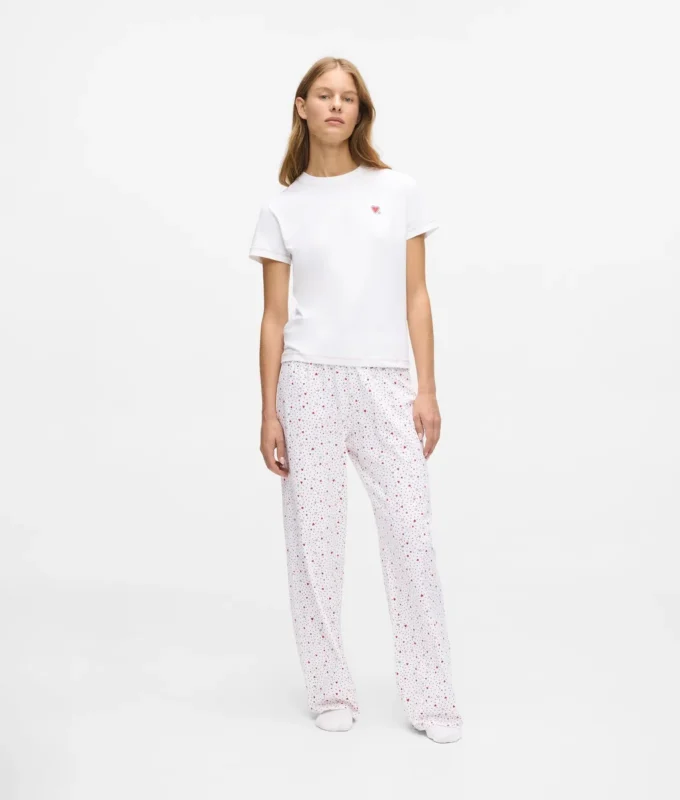 Kalp desenli pijama takımı