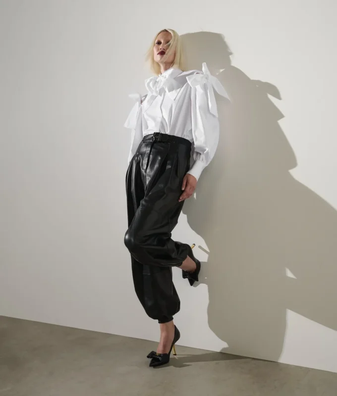 KARL STUDIO FİLİP DETAYLI GÖMLEK KARL STUDIO FİLİP DETAYLI GÖMLEK