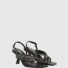 Karmel saçaklı topuklu slingback ayakkabı Karmel saçaklı topuklu slingback ayakkabı