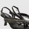 Karmel saçaklı topuklu slingback ayakkabı Karmel saçaklı topuklu slingback ayakkabı