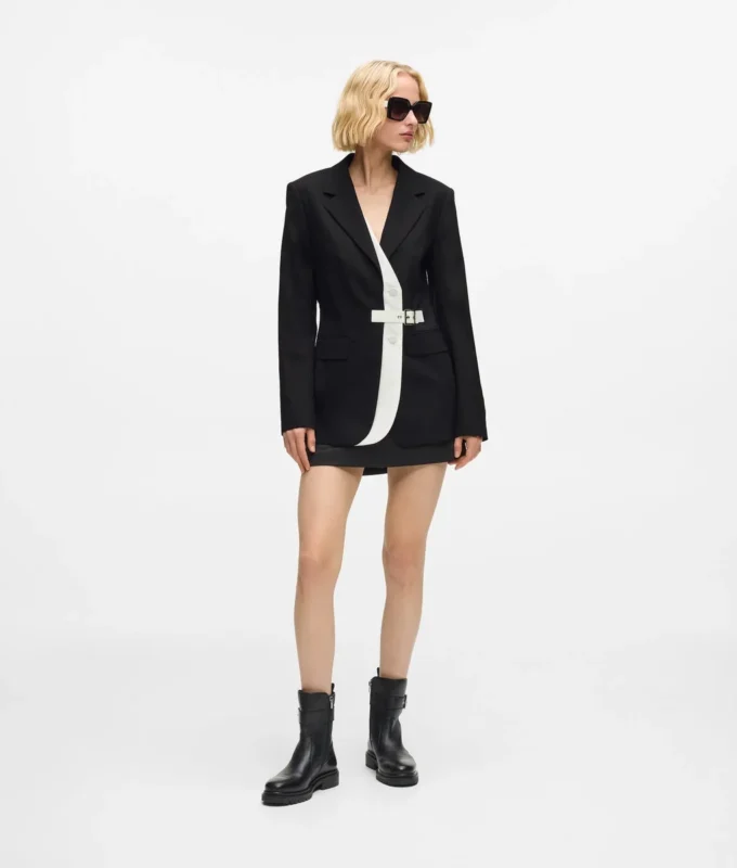 Kemerli kontrast yakalı blazer Kemerli kontrast yakalı blazer
