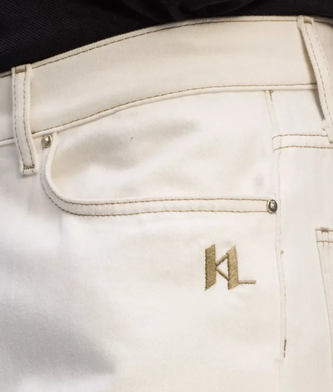 KONTRAST DİKİŞLİ JEANS KONTRAST DİKİŞLİ JEANS