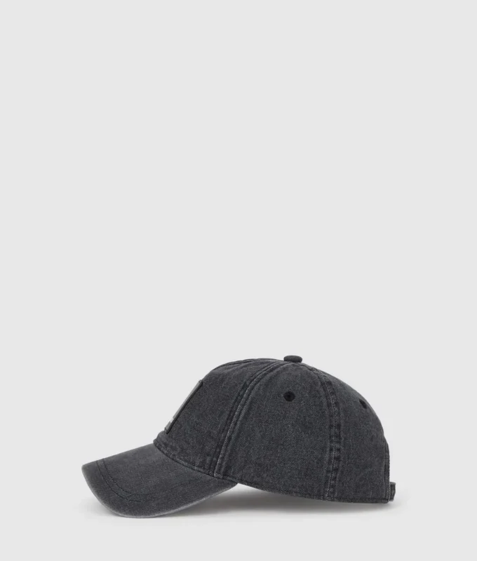 Kutu logolu denim şapka Kutu logolu denim şapka