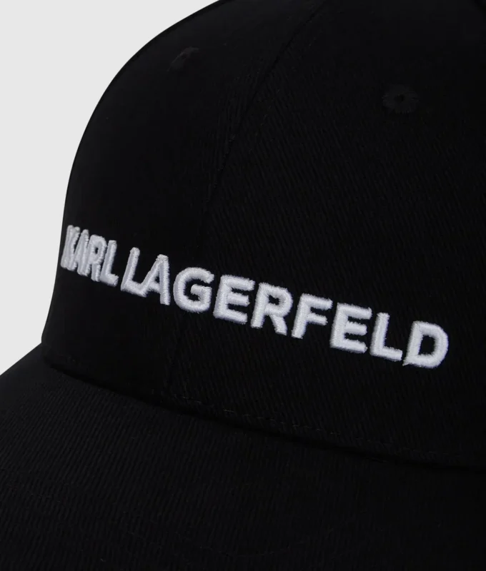 Logo işlemeli şapka Logo işlemeli şapka