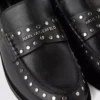Mia çivili loaferlar