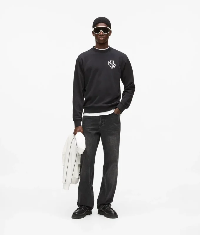 Monogram yamalı sweatshirt Monogram yamalı sweatshirt