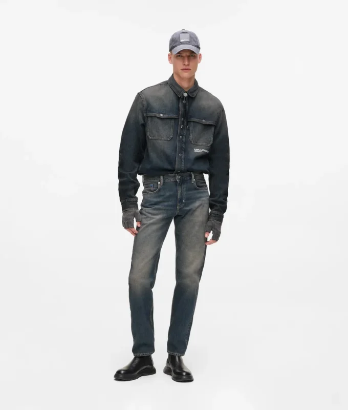 Düz kesim kot pantolon Düz kesim kot pantolon
