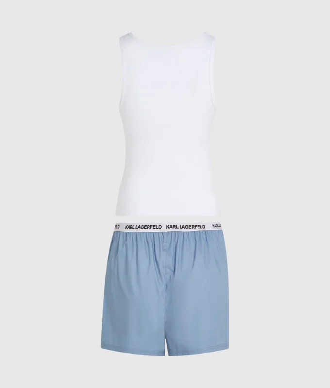 Tank top ve şortlu pijama takımı Tank top ve şortlu pijama takımı