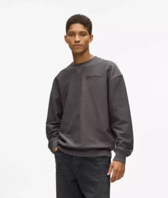 Ters çevrilmiş sweatshirt Ters çevrilmiş sweatshirt