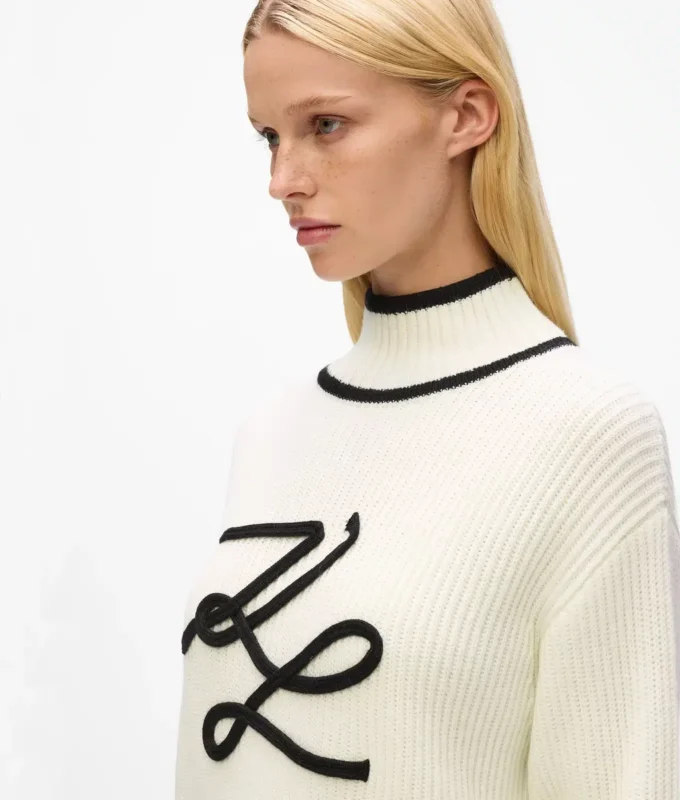 Turtleneck Autograph kazak Turtleneck Autograph kazak