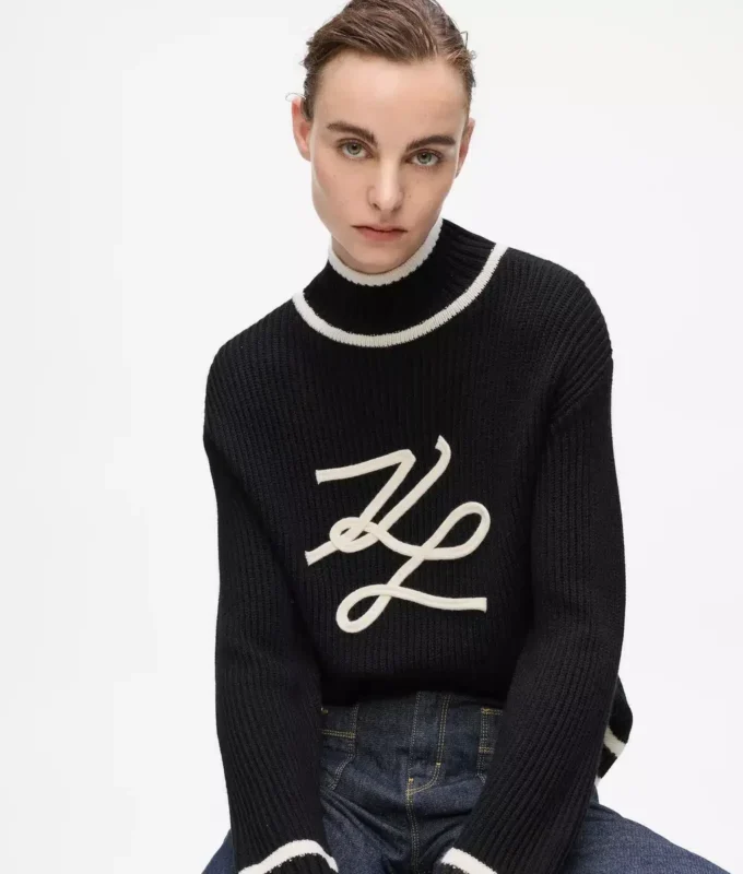 Turtleneck Autograph kazak Turtleneck Autograph kazak