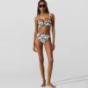 Yelpaze desenli bikini üstü Yelpaze desenli bikini üstü