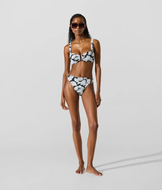 Yelpaze desenli bikini üstü Yelpaze desenli bikini üstü