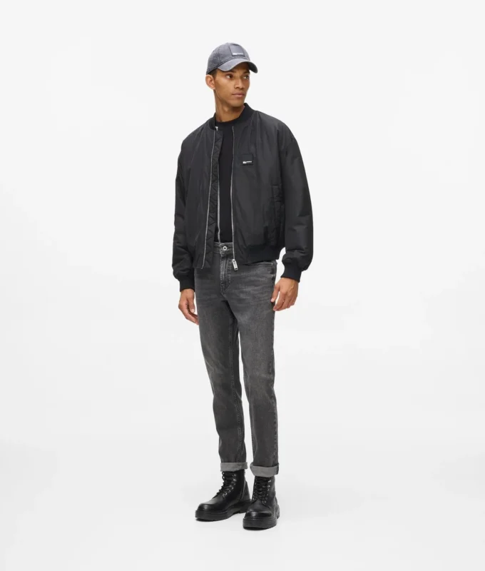Yıkanmış slim jean Yıkanmış slim jean
