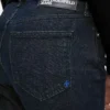 Yırtmaçlı kloş kot pantolon Yırtmaçlı kloş kot pantolon