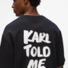 Özel “Karl told me” rahat tişört Özel “Karl told me” rahat tişört